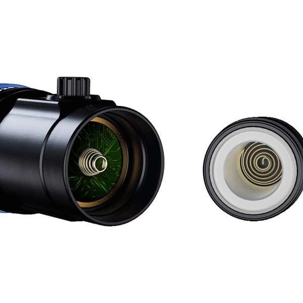 XTAR D26 1600 Lumen Dive Torch