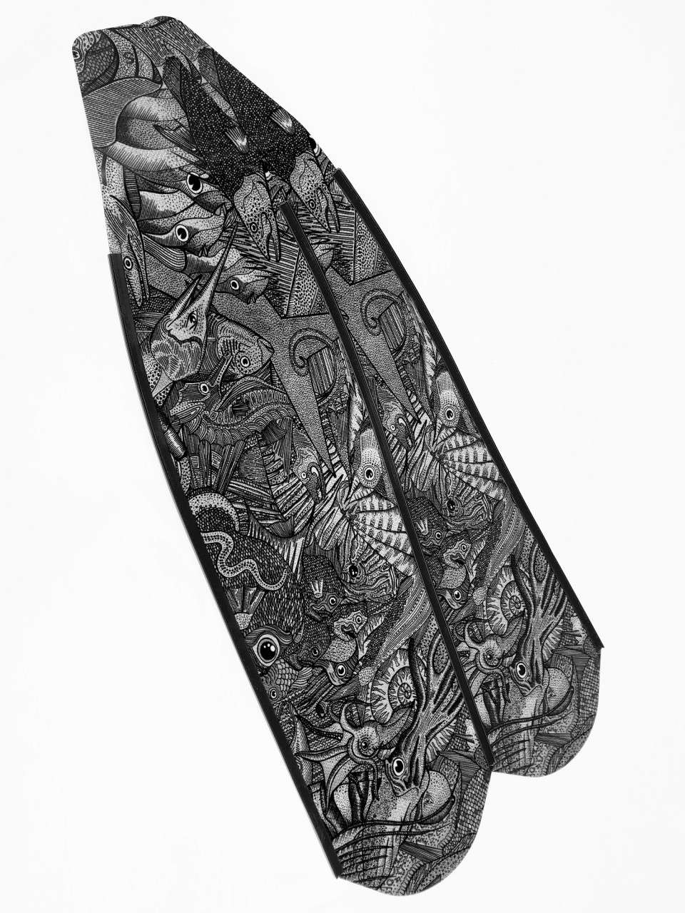 DiveR Reef Life Monochrome Carbon Fiber Fin Blades