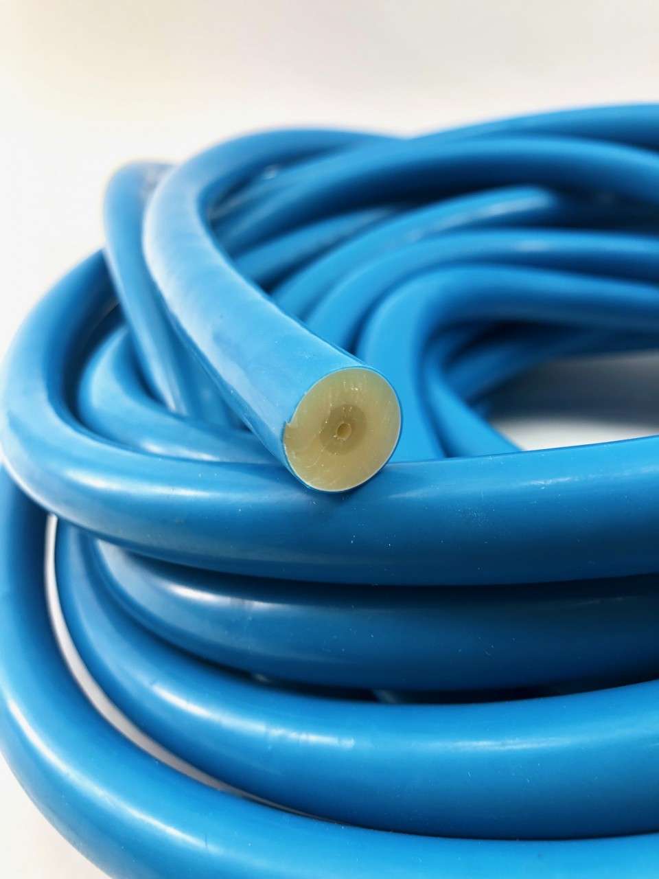 SpearPro 14mm Electric Blue Bulk Rubber