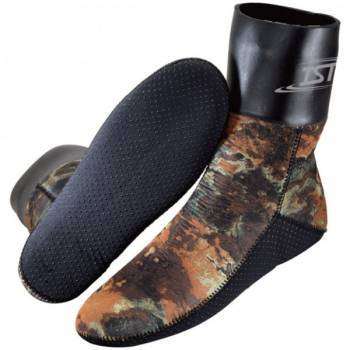 IST Camo Socks With Anti-Skid Dots