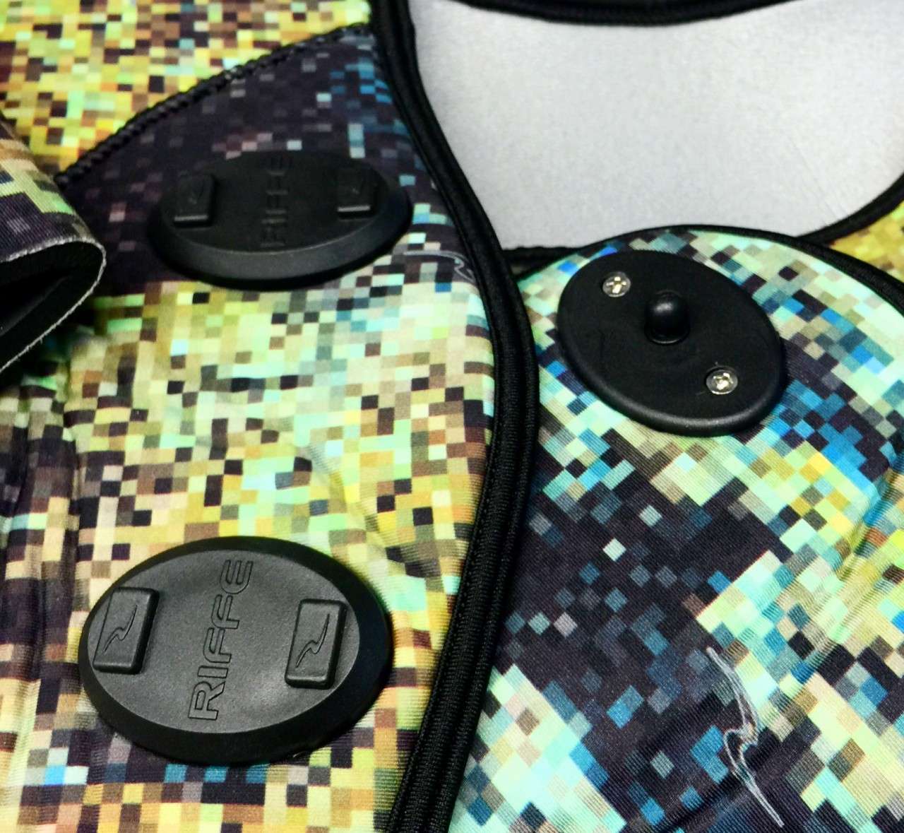 Riffe Wetsuit Clip