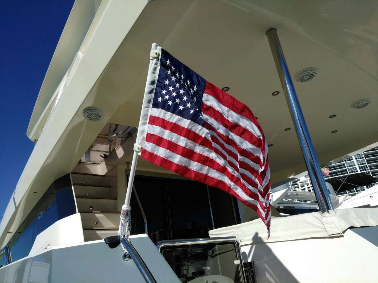 Boat Rod Holder Flag Flyer with US Flag