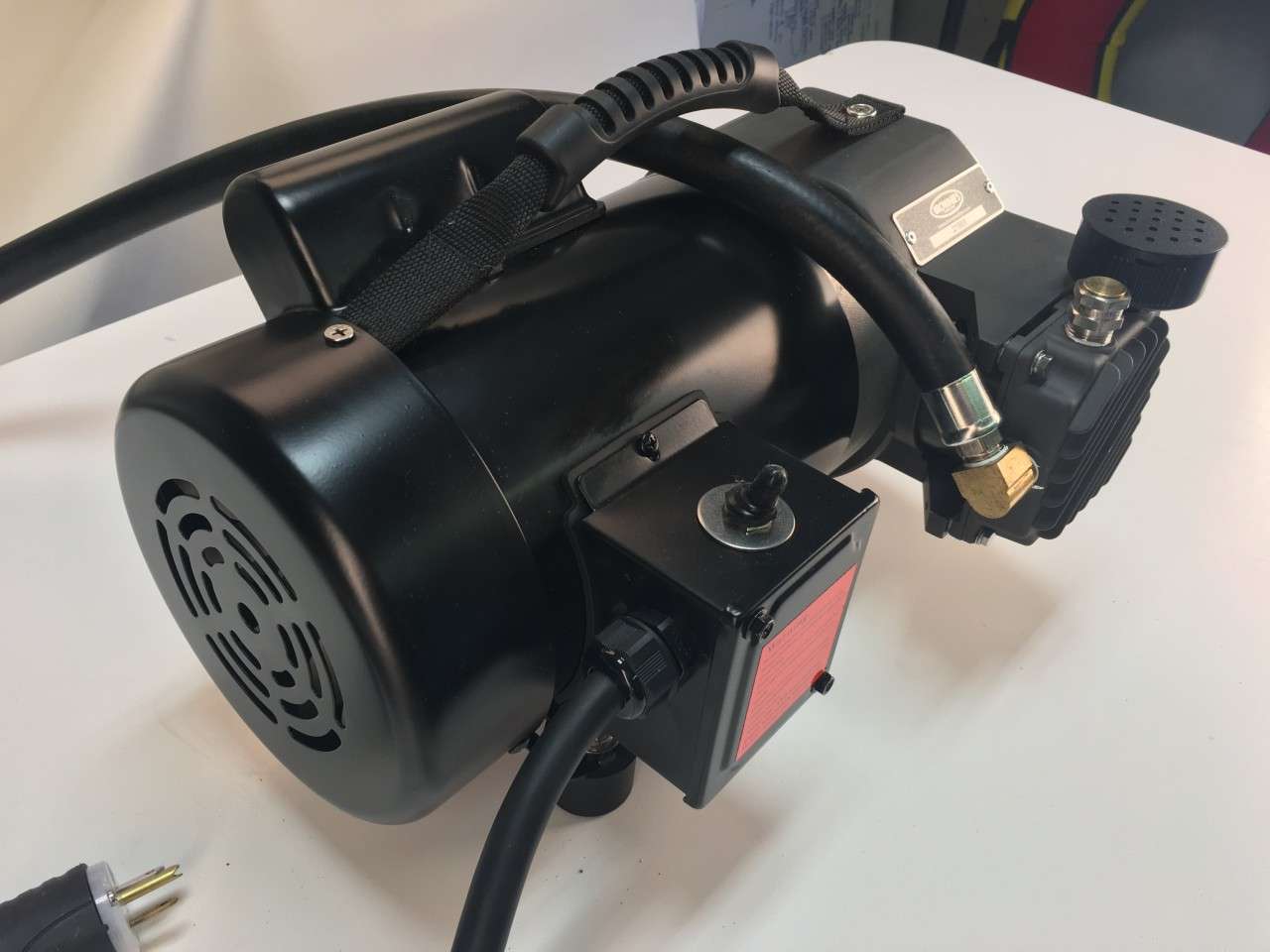Brownie's E150A Economy Grab-N-Go Electric Compressor System